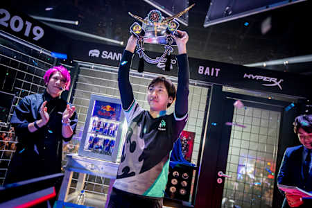 Fujimura was the first to win two Red Bull Kumites back to back