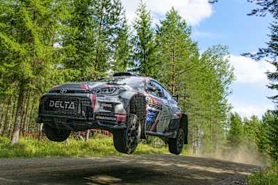 Teemu Suninen took the WRC2 lead late on Saturday