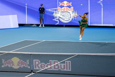  Emma Navarro hits a serve at Red Bull BassLine in Cincinnati, Ohio, USA in August 2026. 