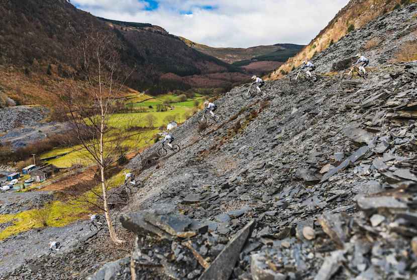 The Slate Line ジー アサートンが廃採石場で超高速mtbダウンヒルライド レッドブル