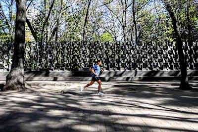 Muchos de los que practican el running empezaron corriendo solos