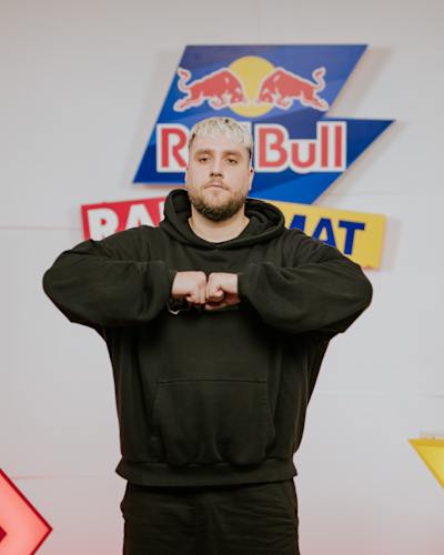 Red Bull Rap & Mat: Tomb vs. Koldi