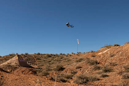 Jaxson Riddle flies across his record-setting 100-foot jump 