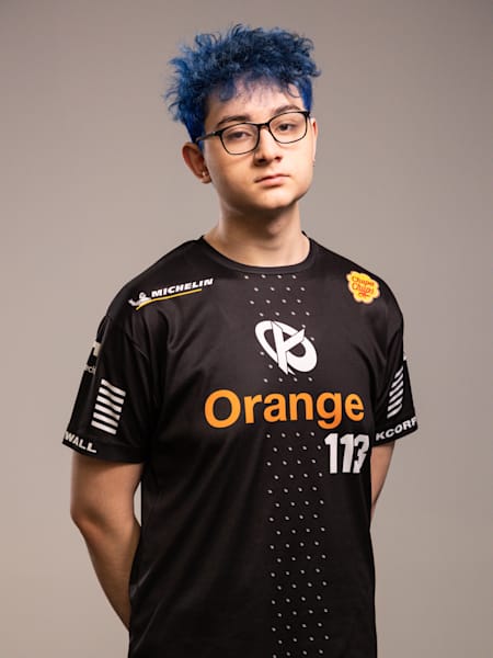 Le joueur de League of Legends Doğukan “113” Balci est jungler de l'équipe esport Karmine Corp.