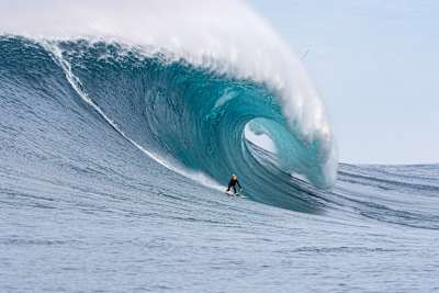 Izzi Gomez surfs a huge wave at Cortes Bank, California
