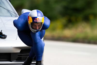 Diego Poncelet shows focus and composure during his skateboard speed world record in Quebec on September 22, 2026.