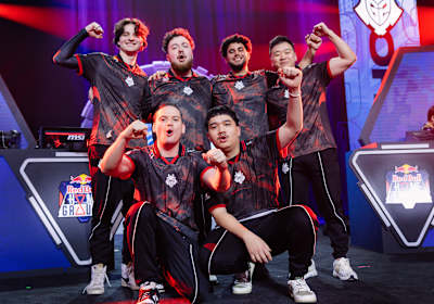 G2 celebrate at the Upper and Lower Finals Day of the Red Bull Home Ground World Final in New York City, NY on November 15, 2025. 