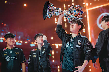 T1 lift the trophy onstage after being crowned champions at League of Legends Worlds 2025 Finals on November 08, 2025 in Chengdu, China. 