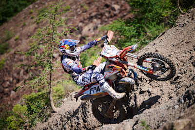 Mani Lettenbichler fährt beim Red Bull Erzbergrodeo 2022 in Eisenerz, Österreich. 