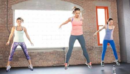 You can watch live classes on Qinetic