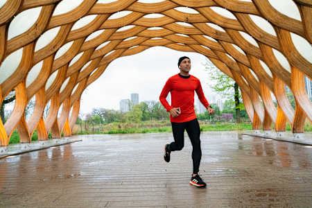 Participant during the Wings for Life World Run - App Run in Chicago 2021