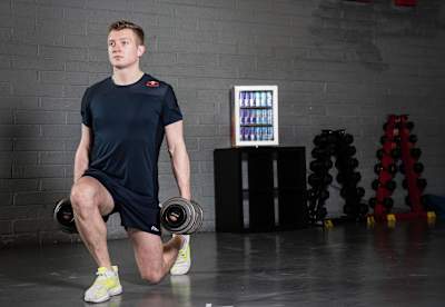 Lunges with weights