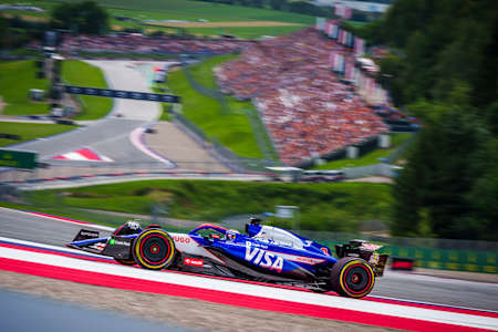 Daniel Ricciardo von Visa Cash App RB beim Großen Preis von Österreich am 30. Juni 2024.