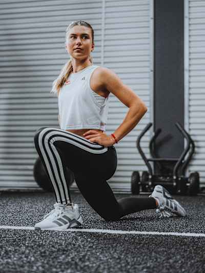 Iva Jovic shows off how she trains during a workout session.