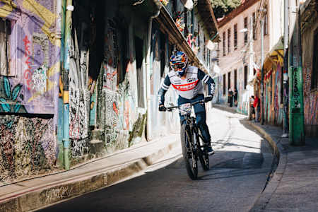 Pedro Burns races at the 2022 edition of Red Bull Valparaiso Cerro Abajo in Valparaiso, Chile.
