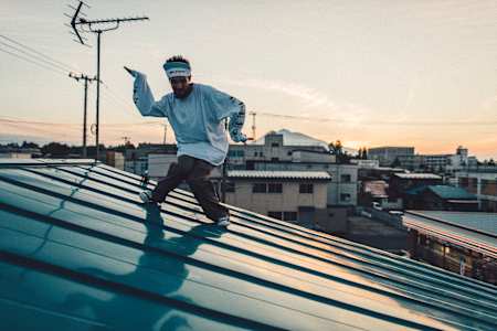 Greenteck posiert für ein Porträt währende der Red Bull Dancers Tour Japan 2019 in Hirosaki.