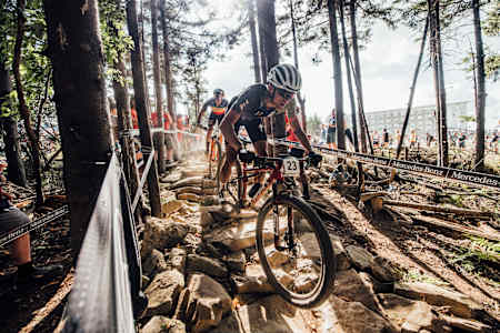 Christopher Blevins races at the 2021 MTB World Cup round in Snowshoe.