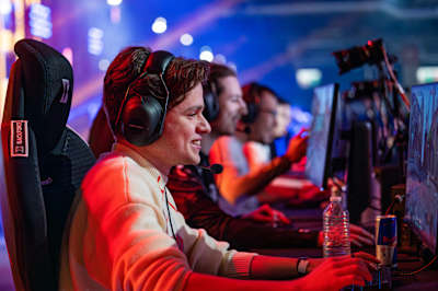 Participant from the team Tenjiku, red side, during Red Bull Campus Clutch France Final at Paris Expo Porte de Versailles, Paris, France on November 1st, 2023. 