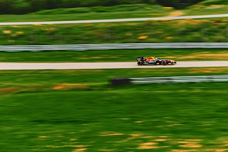  David Coulthard driving the RB7 Formula One car at Sweden’s only Formula One race track Scandinavian Raceway in Anderstorp in August 2023. 
