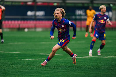 Viggo Gebel bei einem Testspiel von RB Leipzig.