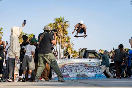 Zion Wright performs a backside 540 at Red Bull Origin in Venice, California, USA on June 1, 2024.