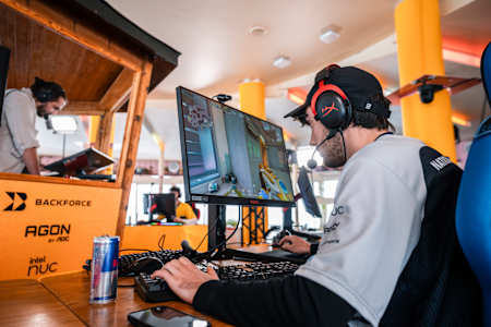 Teilnehmerin beim Red Bull Campus Clutch 2023 in Laax, Schweiz am 22. Oktober 2023 