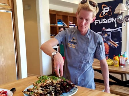 En Overwatch League, chef Heidi Marsh travaille pour l'équipe esport Philadelphia Fusion.