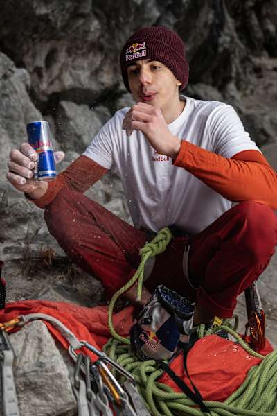 8 essential climbing knots