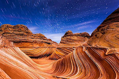 Moving stars scenery over the Coyote Buttes wave.