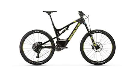 A Rocky Mountain Altitude Powerplay Carbon 70 mountain bike.