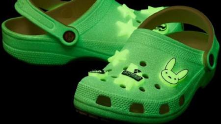 Bad Bunny diseñó una colección hiper exclusiva para Crocs