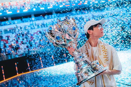 Keria of T1 celebrates onstage after being crowned champions at League of Legends Worlds 2025 Finals on November 8, 2025 in Chengdu, China.