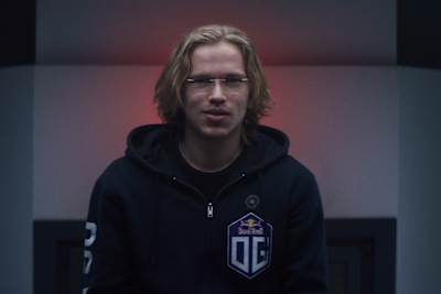 An image of Dota 2 player Topson.
