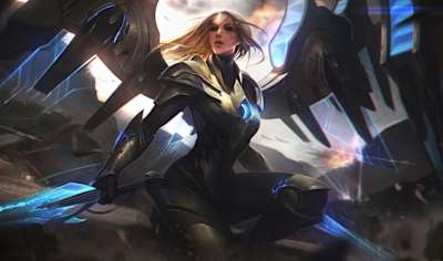 The splash art for Kayle’s Aether Wing skin