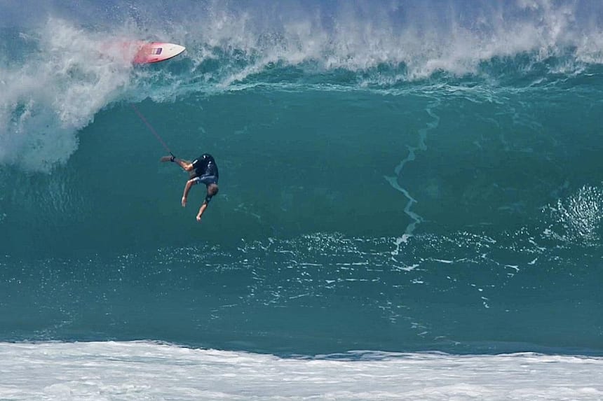 Worst Wipeouts Of Pipeline Winter Video Red Bull
