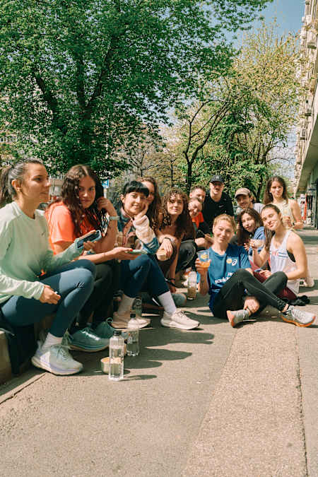 Alergare și cafea, conceptul din spatele comunității RunToSip