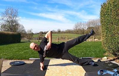 How to side plank leg raise bodyweight exercise