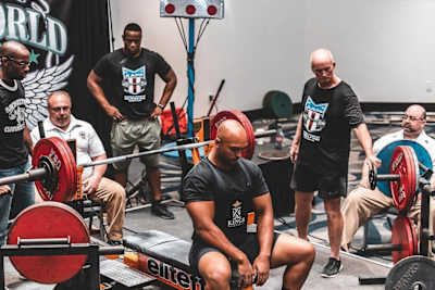Julian at the 2019 World Championships in Orlando, about to bench 185kg