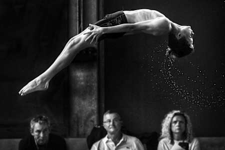 Fotografia a preto e branco por Sean Pollock, tirada com um smartphone.