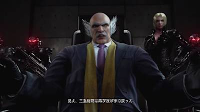 『鉄拳７』の平八は、きちんとした当主らしいスーツ姿を披露することも。