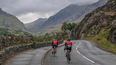 The undulating roads of Snowdonia will leave your legs burning on the bike