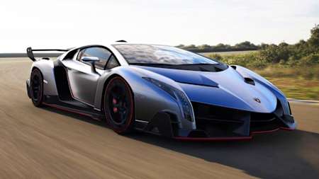 A screenshot of  the 2013 Lamborghini Veneo in Forza Horizon 4.