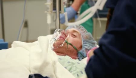 Aquí estoy en la mesa de operaciones del DISC Sports & Spine Center. Me dijeron que pasarían de “ocho a 10 meses” hasta que mi espalda estuviese completamente recuperada.