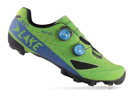 La chaussure pour le VTT cross-country MX 238 XC de Lake est le format compétition.