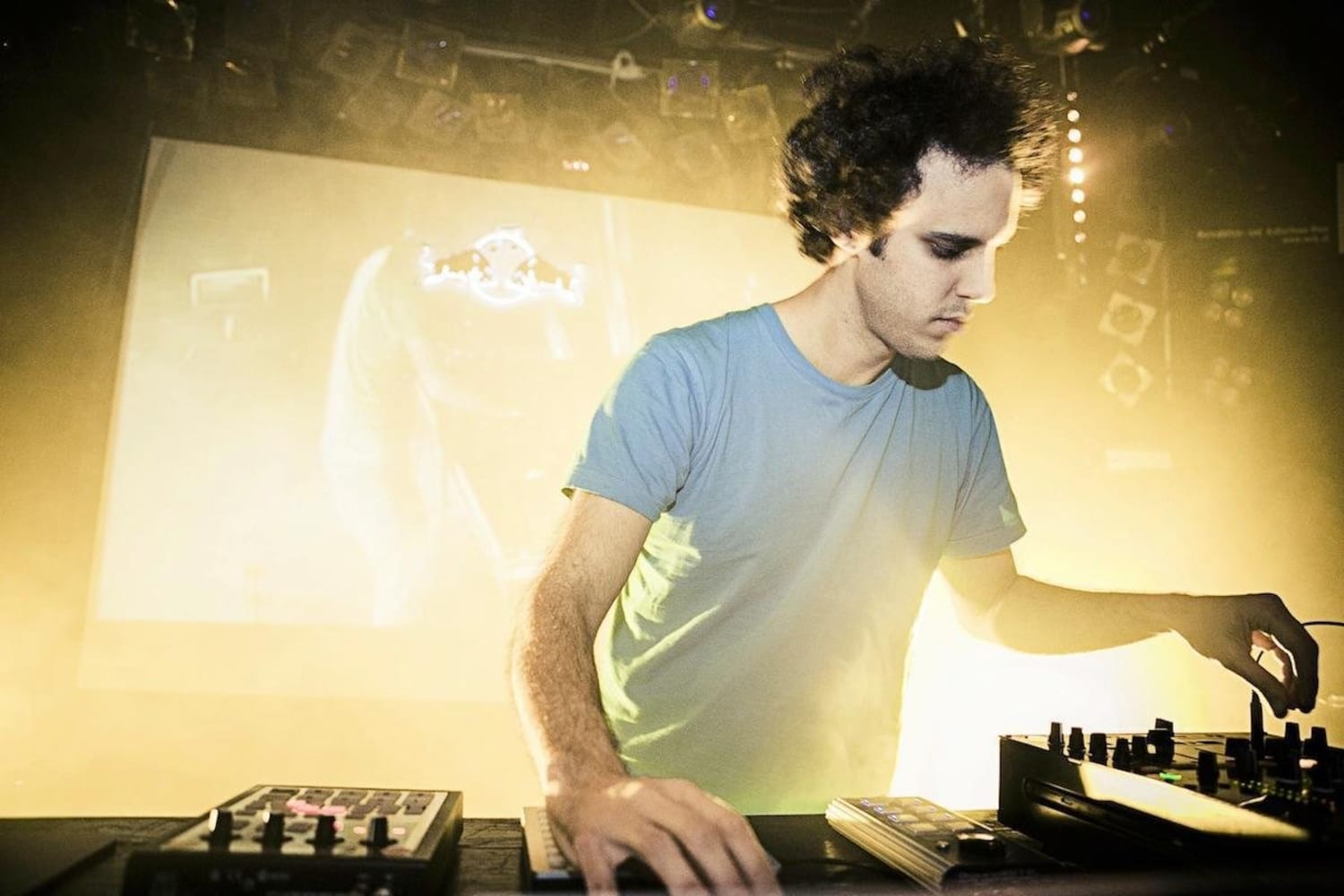 Four Tet gave 1000 copies of his new LP to Oxfam