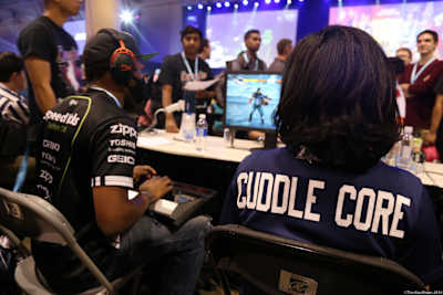 Cuddle Core en un torneo de Tekken.