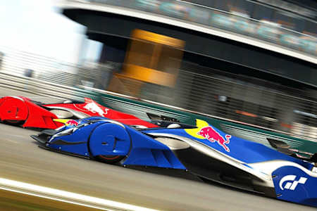 Des ailes sur la piste