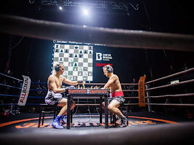 Chess boxing, boxeo y ajedrez; para amantes de la estrategia