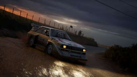Una captura de pantalla de un Audi Quattro en acción durante el Rally de Oceanía en EA SPORTS™️ WRC