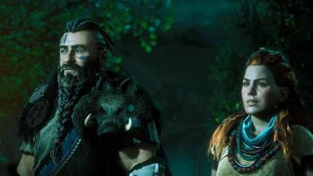 Aloy’a tüm bildiklerini onu daha bebekken sahiplenen Rost öğretiyor